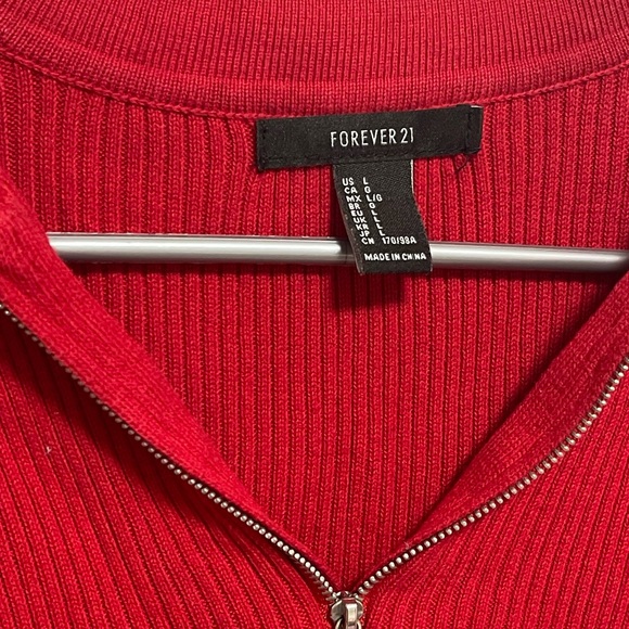 Forever 21 Scarlet Ribbed Crop Polo - Picture 2 of 3